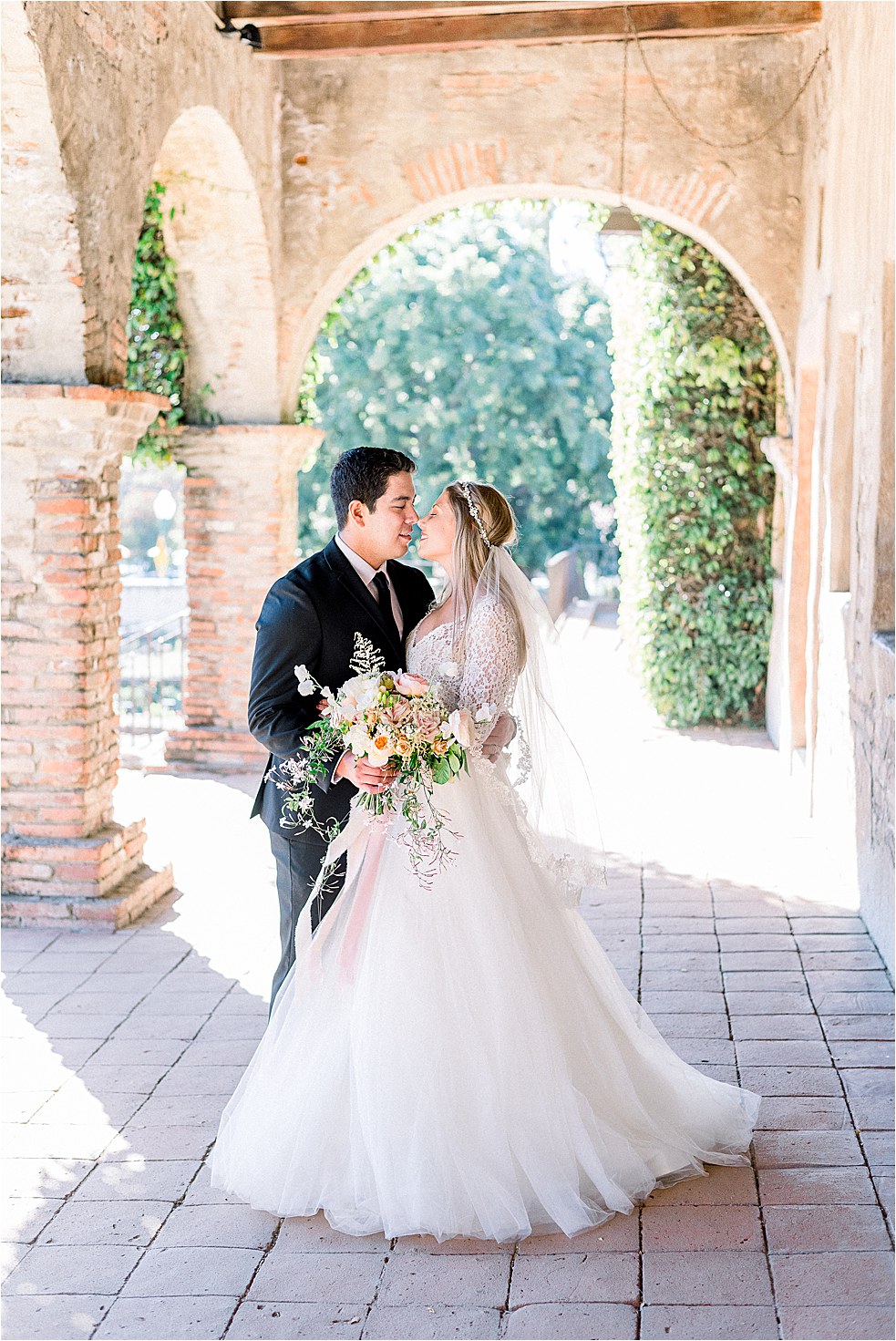 mission san Juan Capistrano wedding